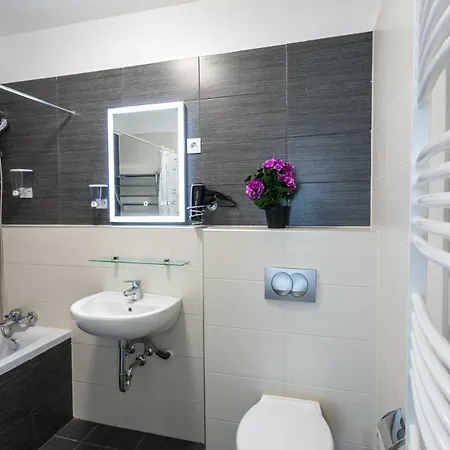 Apartment Semmelweis Boutique 310 *