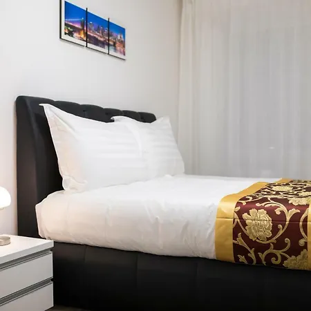 Semmelweis Boutique 310